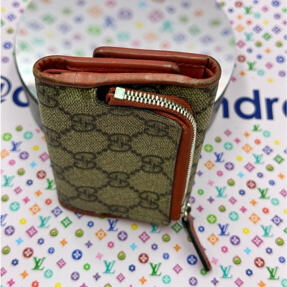 Gucci Key Wallet - Picture 3 of 7
